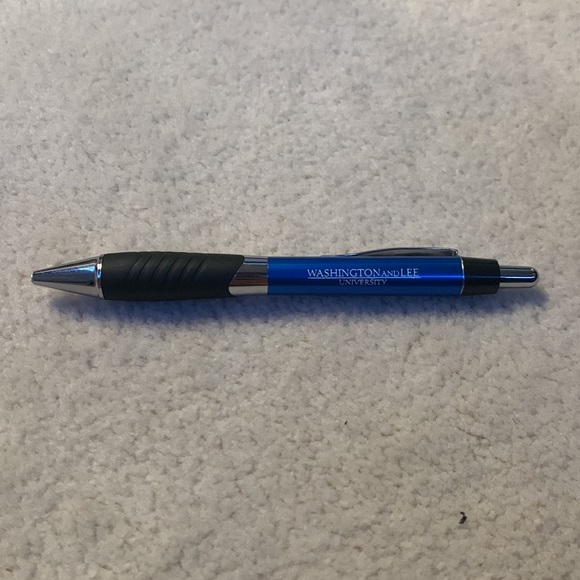 *BRAND NEW* Washington and Lee University Pencil Case WITH PEN - Picture 3 of 3